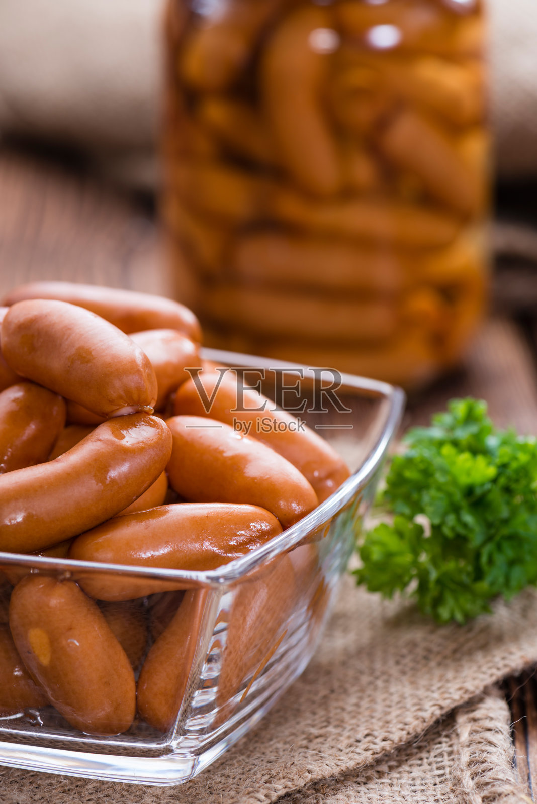 迷你香肠的份量照片摄影图片