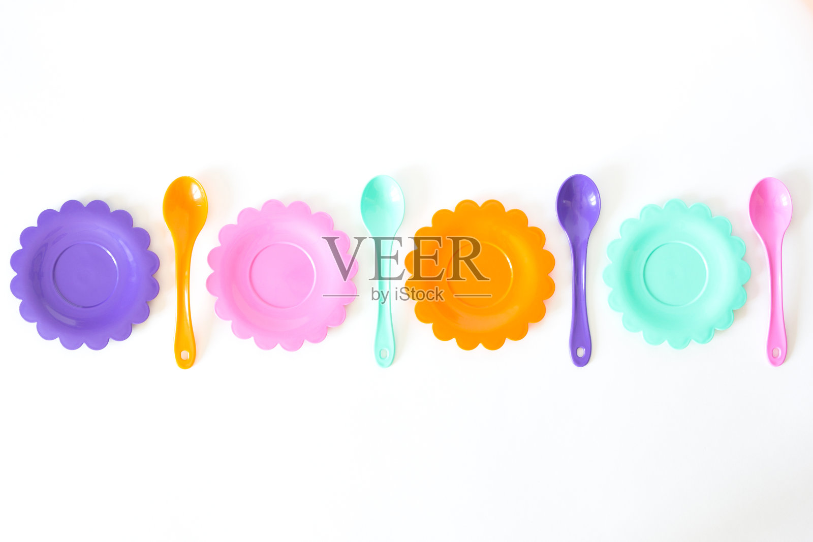 粉红色，紫色，海蓝宝石，彩色板设置孤立在白色照片摄影图片