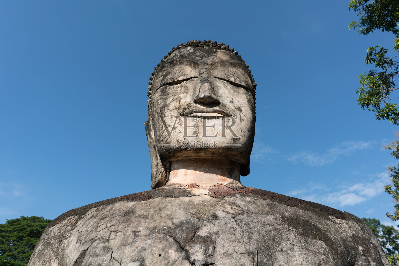 令人印象深刻的佛像在甘蓬历史公园，泰国照片摄影图片