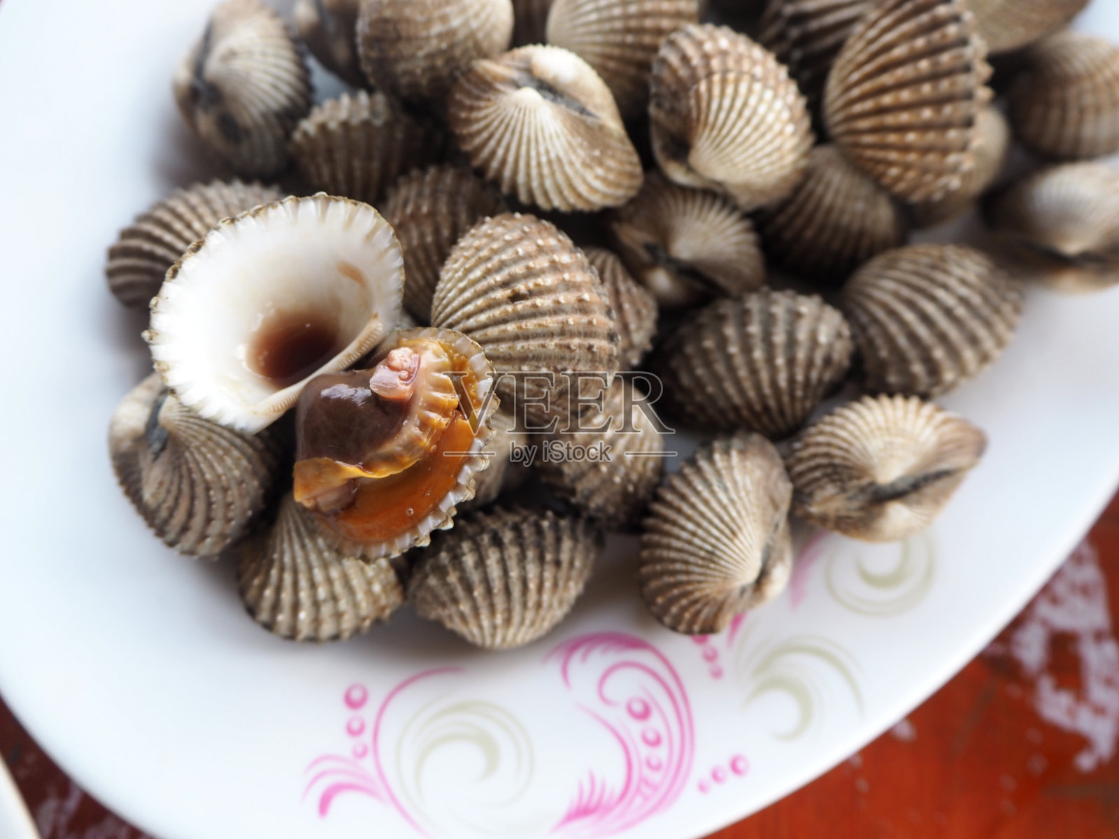 泰国风格的海鲜煮血蚶照片摄影图片