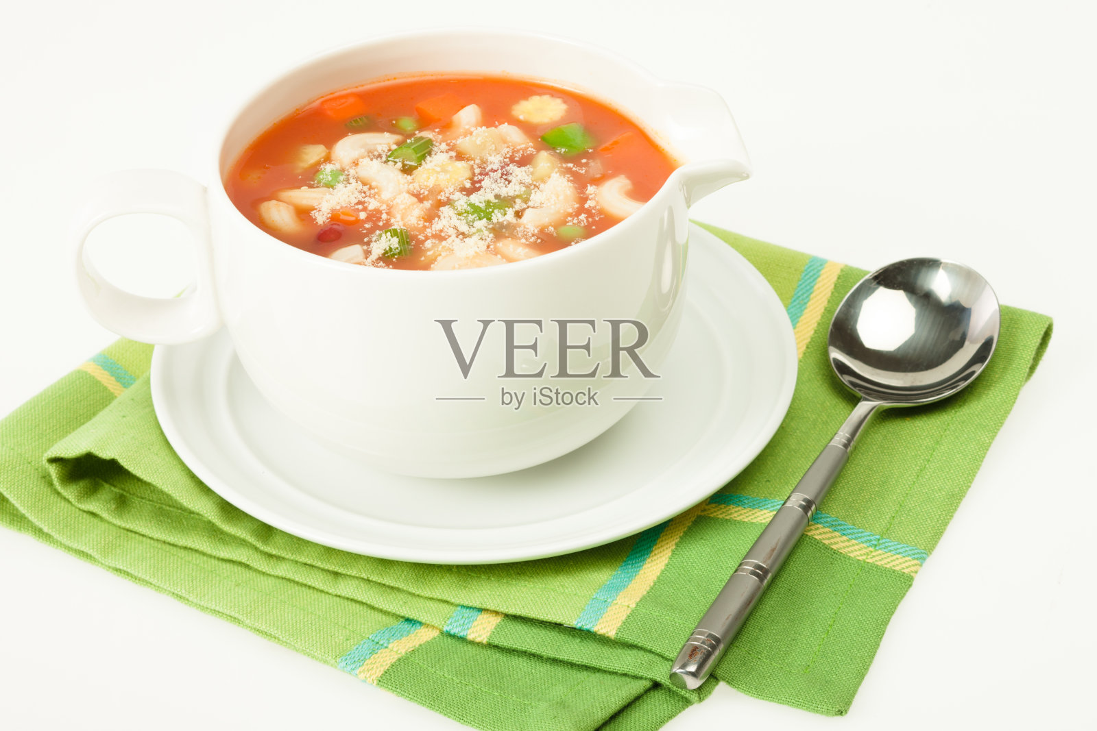 清晰的蔬菜汤照片摄影图片