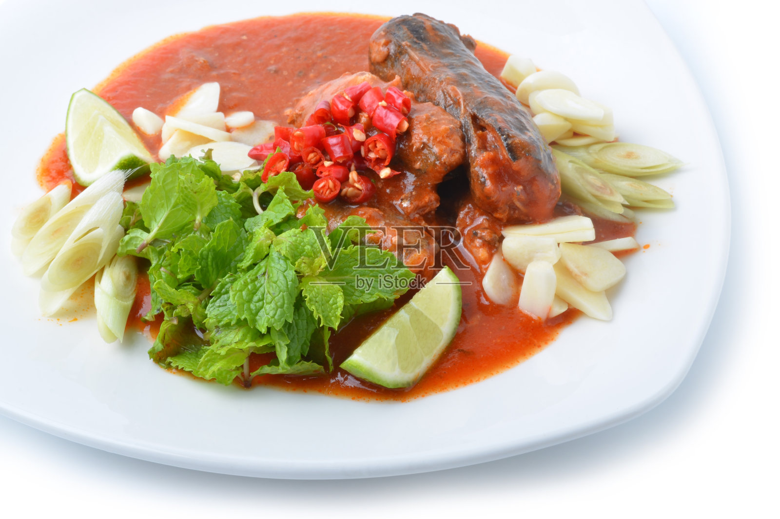 混合鱼罐头，泰国风味照片摄影图片