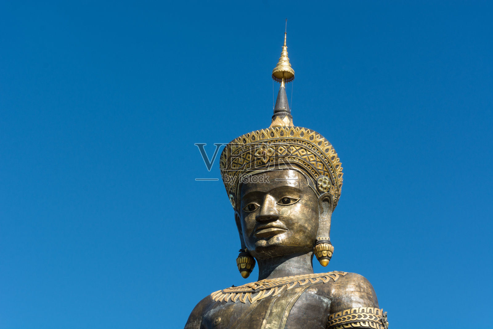 泰国碧差汶省的黑色大塔玛差佛像照片摄影图片