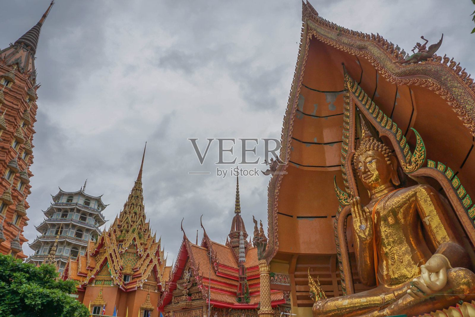 大的金色的佛照片摄影图片