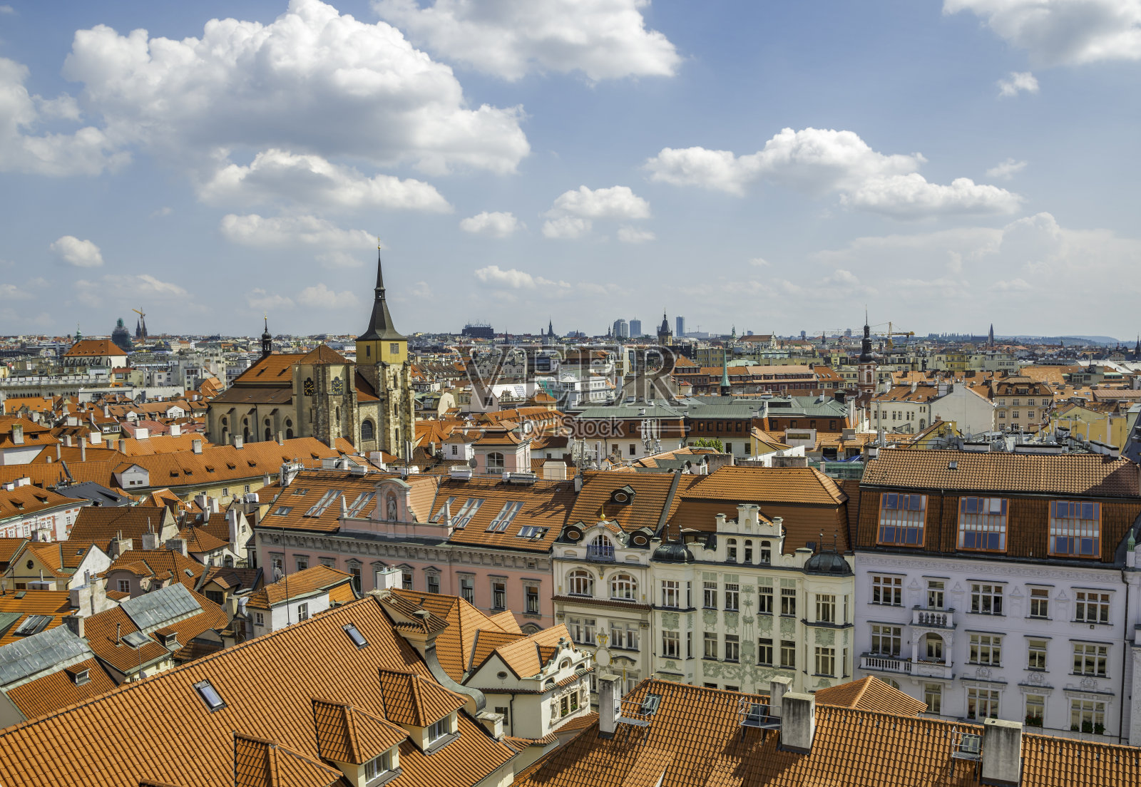 布拉格的红屋顶照片摄影图片