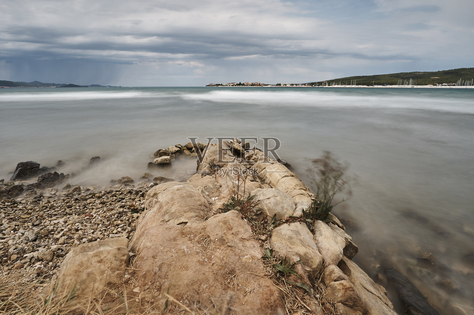 在Sukosan景观。照片摄影图片