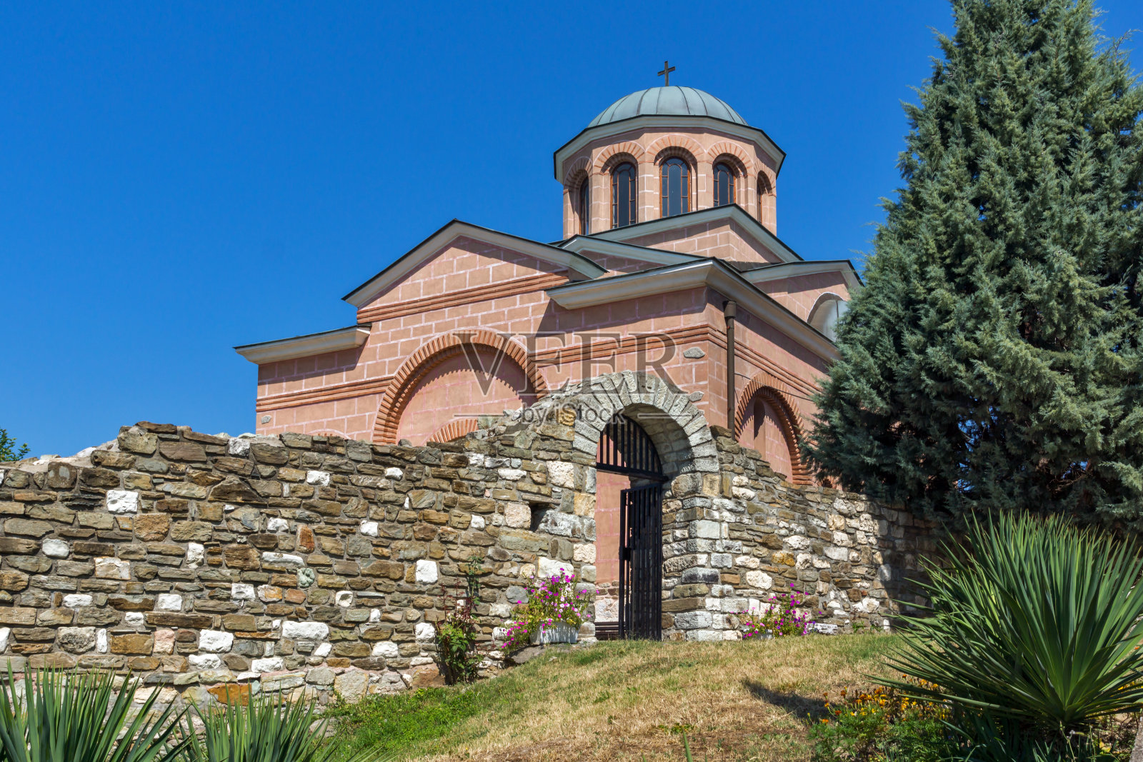令人惊叹的中世纪修道院圣约翰浸礼会，卡扎里照片摄影图片
