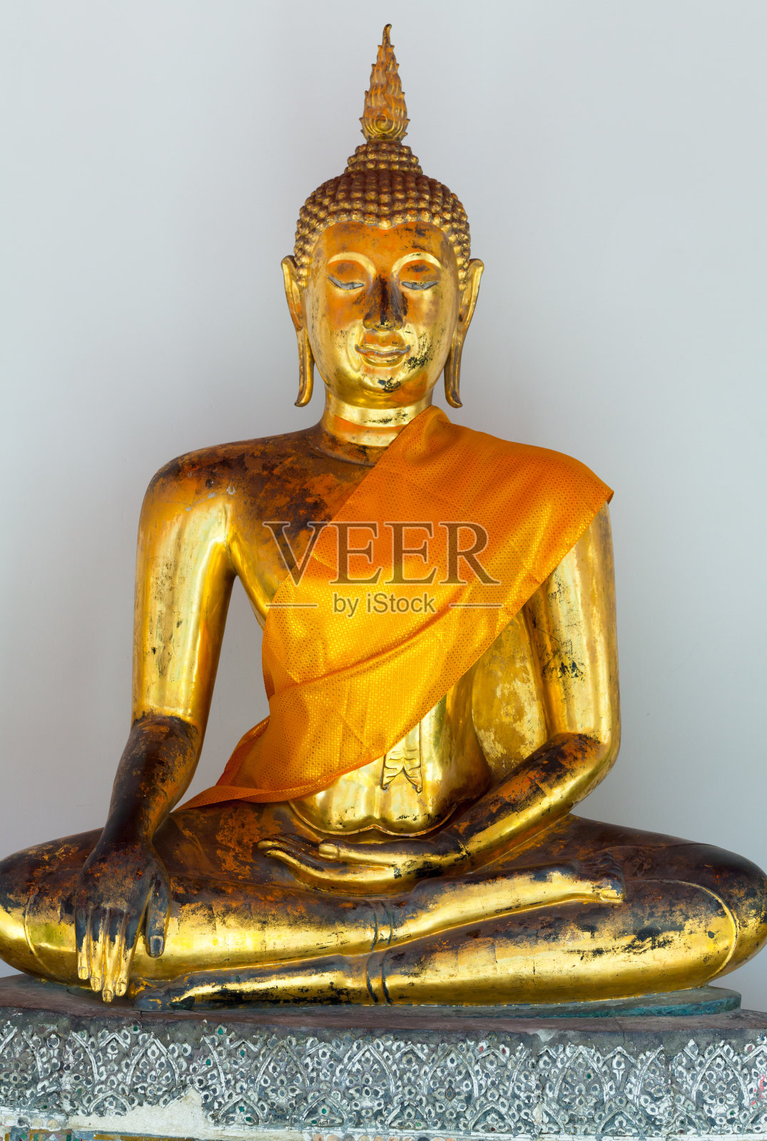 来自泰国寺庙的佛像照片摄影图片