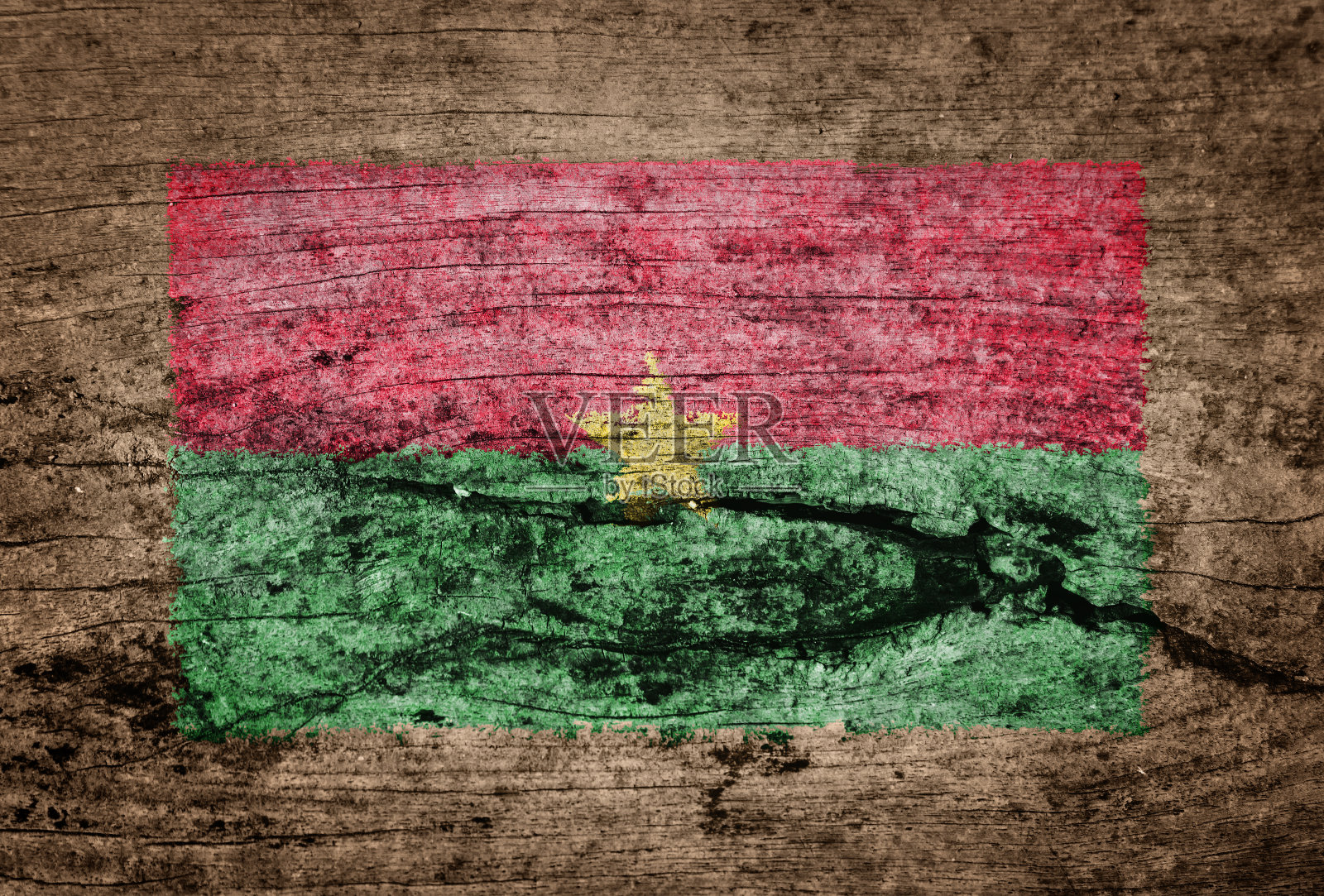 木材背景上绘制的布基纳法索国旗照片摄影图片