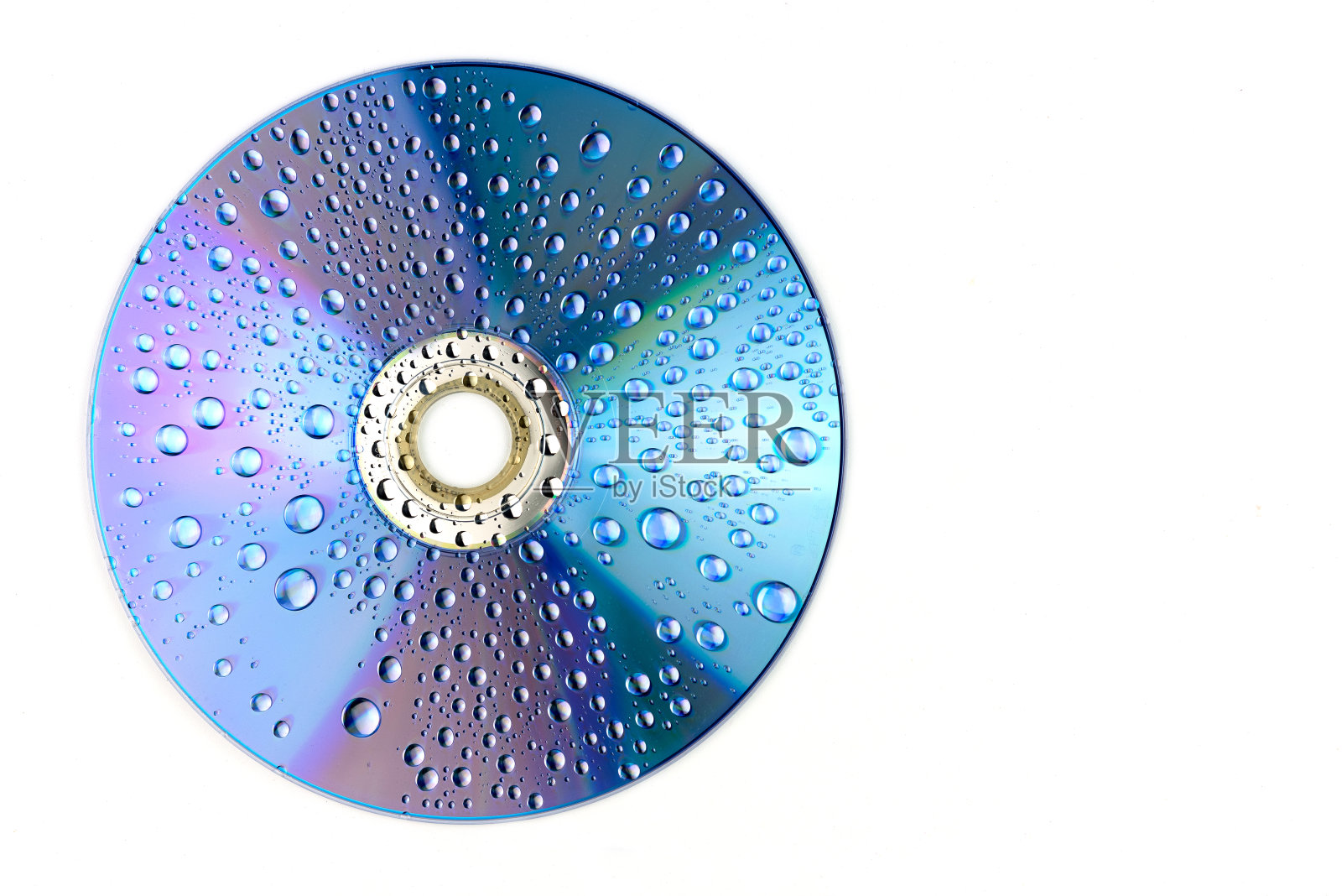 CD dvd上的水滴照片摄影图片