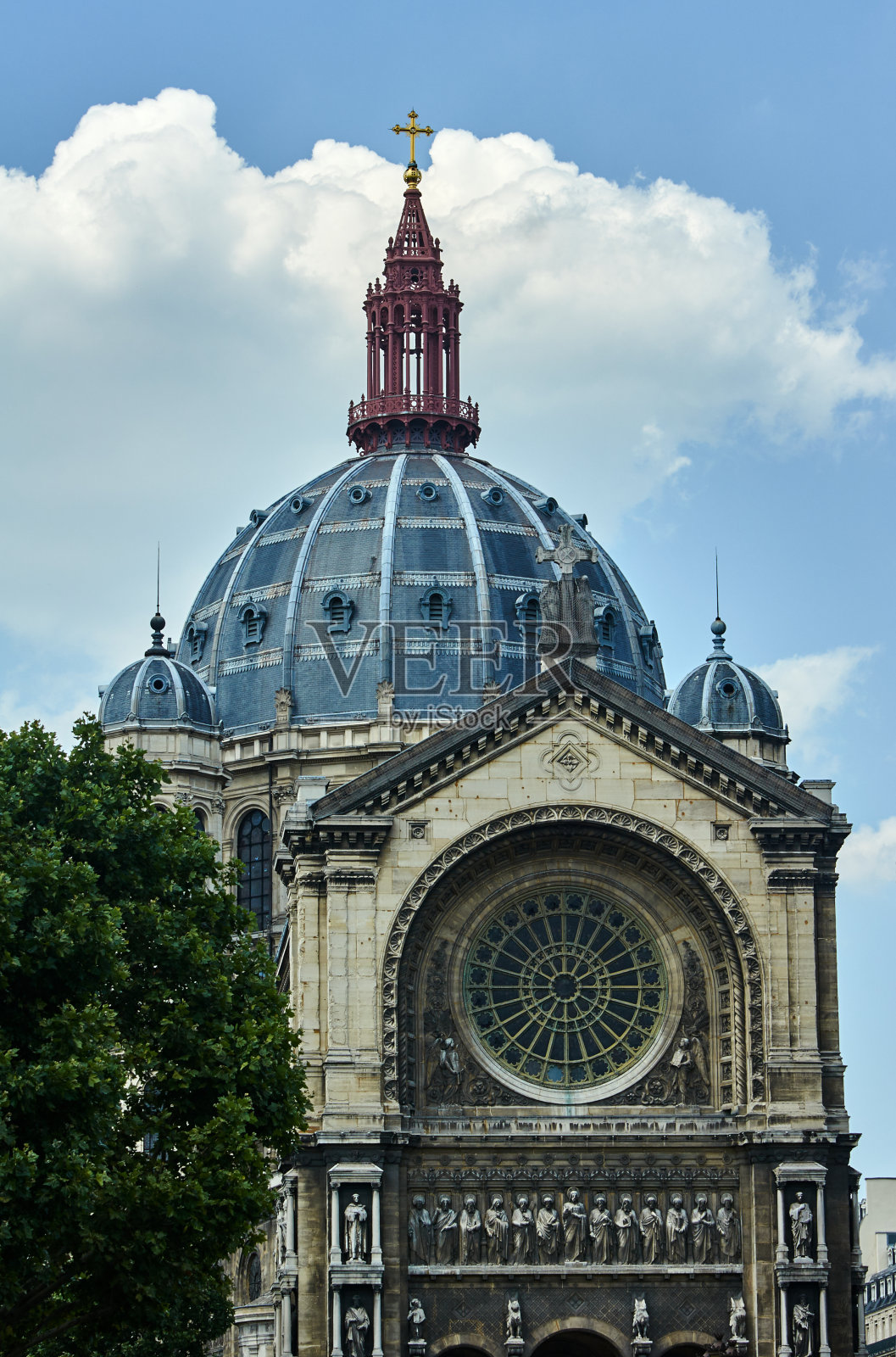 天主教堂的玫瑰形和圆顶照片摄影图片