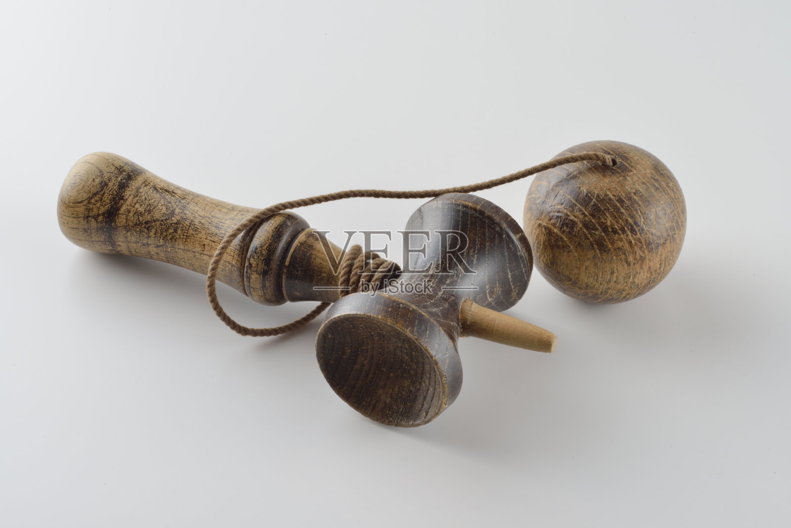 木制剑玉日本玩具照片摄影图片