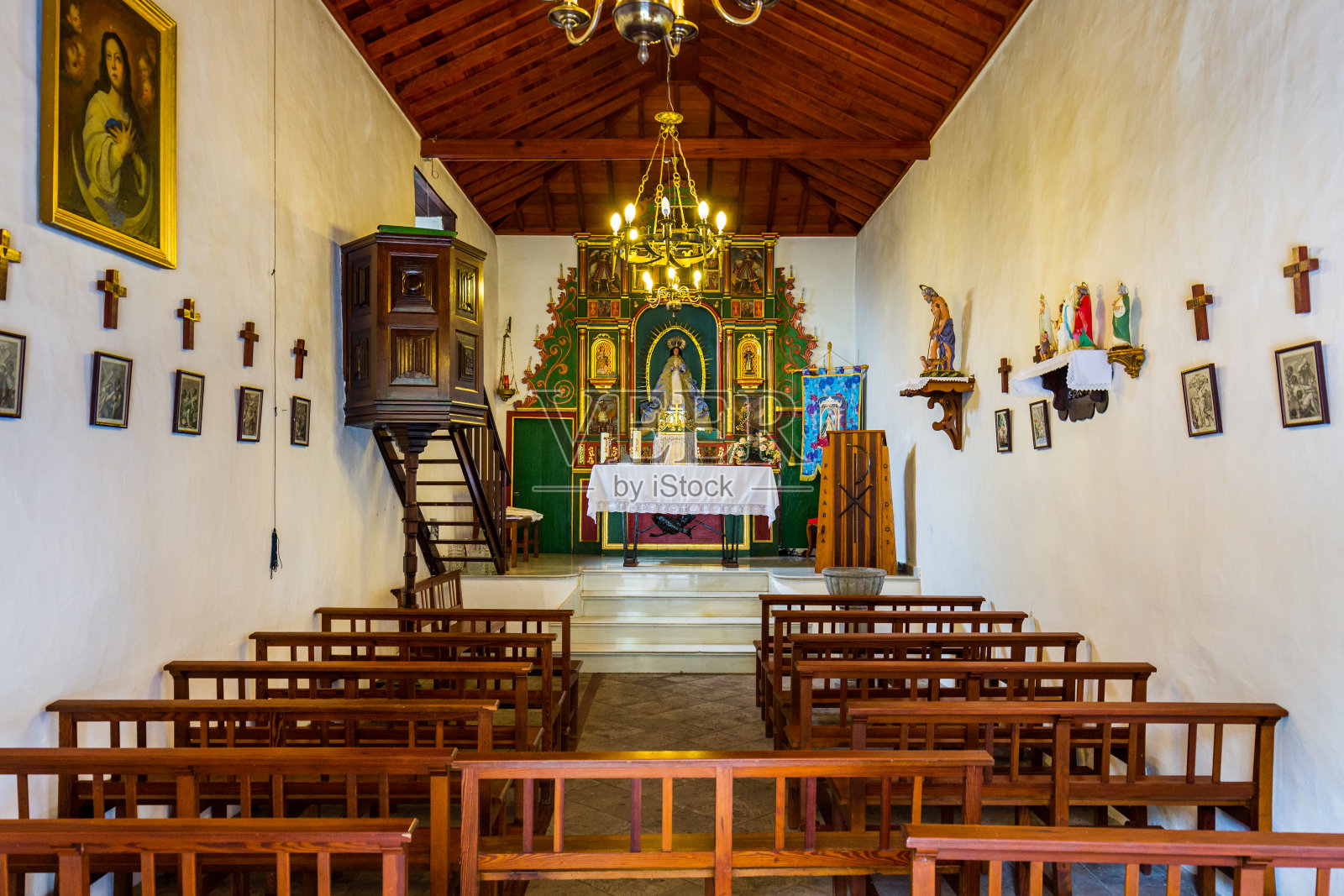 西班牙特内里费岛加那利群岛马斯卡村的教堂照片摄影图片