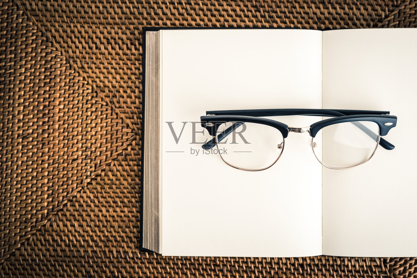 阅读书照片摄影图片