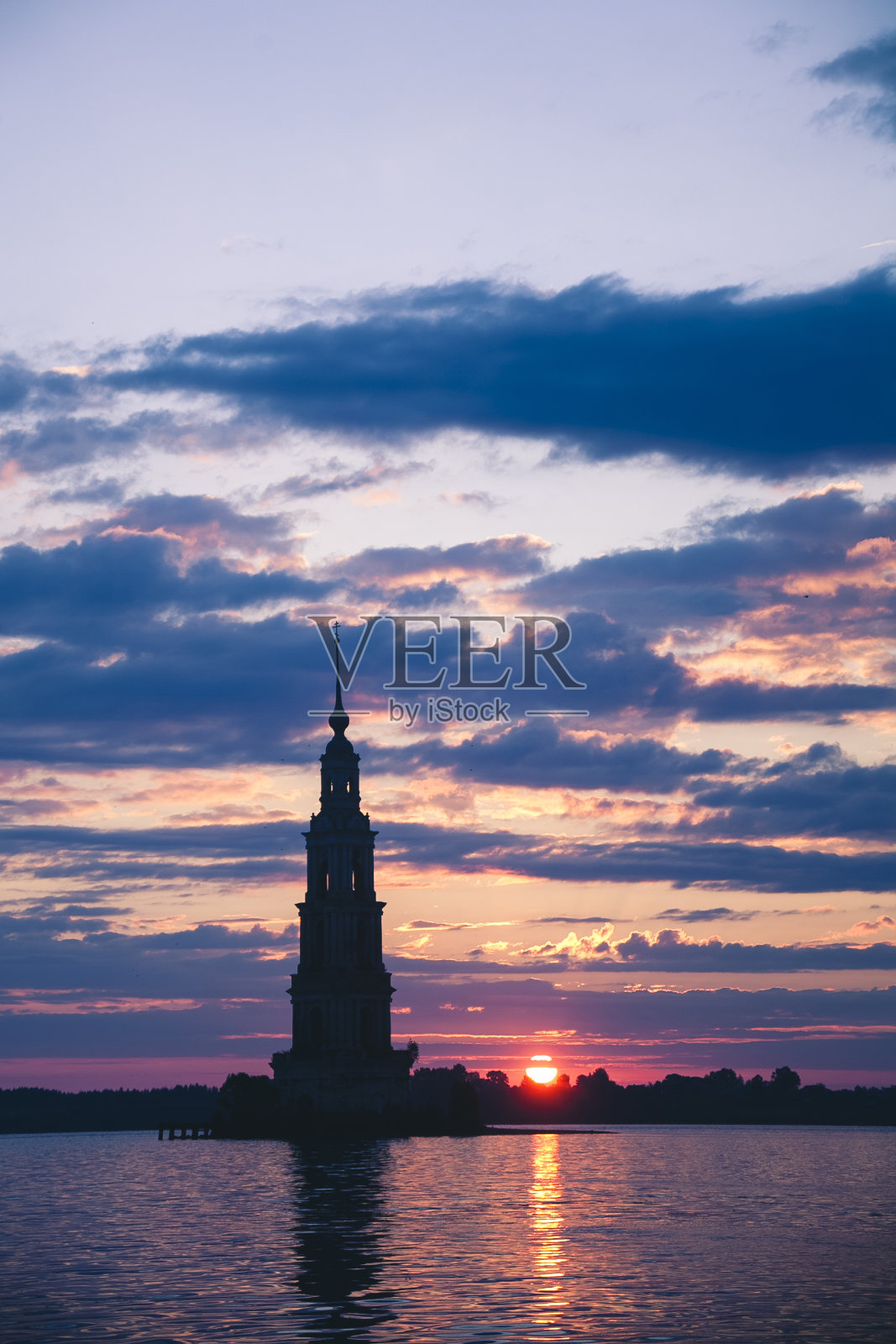 俄罗斯地标，卡利亚津钟楼照片摄影图片