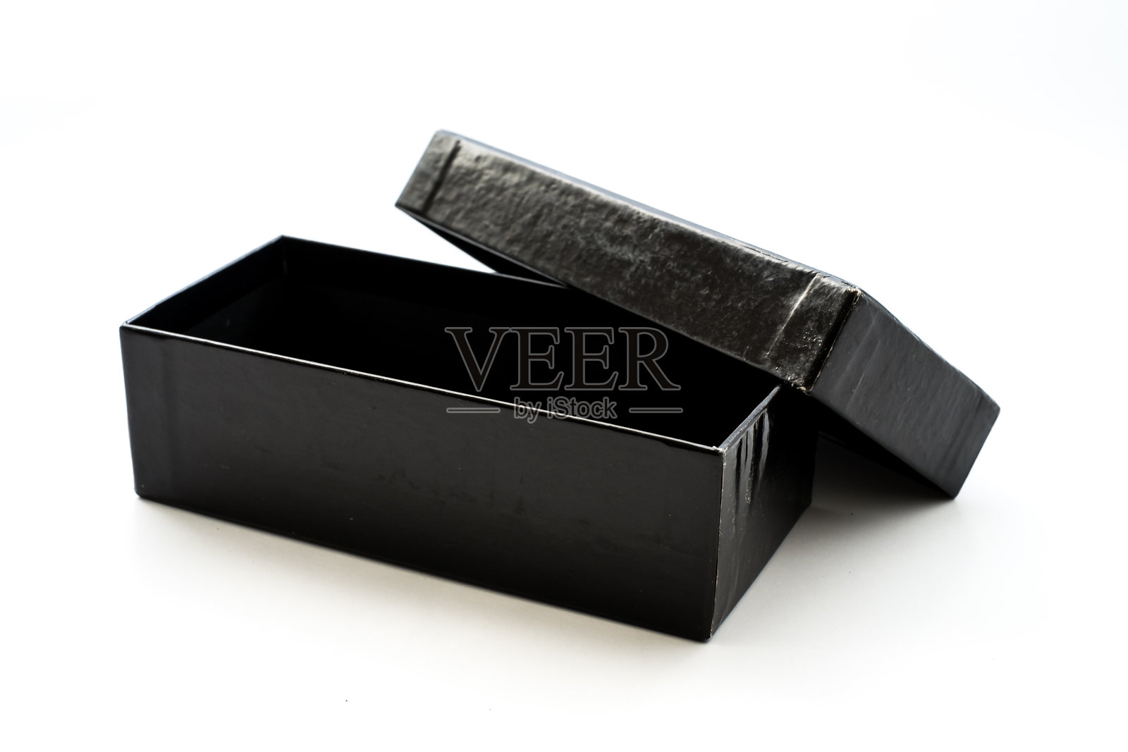 黑盒在白色隔离照片摄影图片