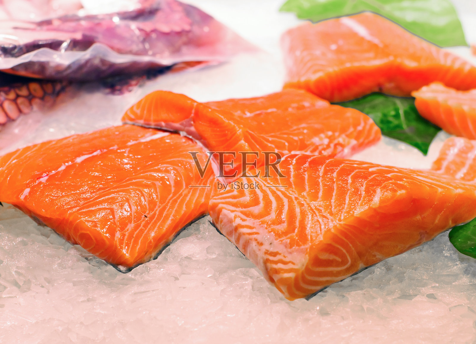 巴塞罗那La Boqueria市场的新鲜鱼照片摄影图片