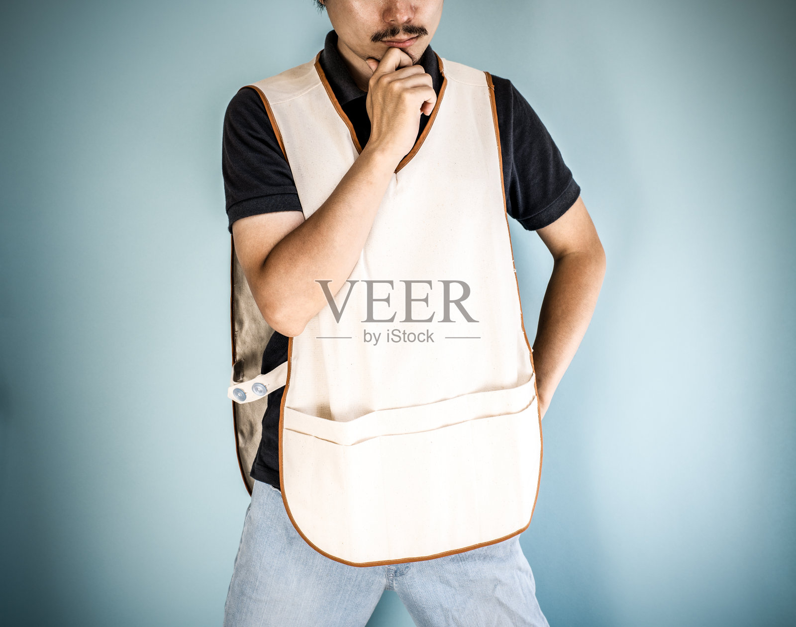 照顾者的人考虑照片摄影图片