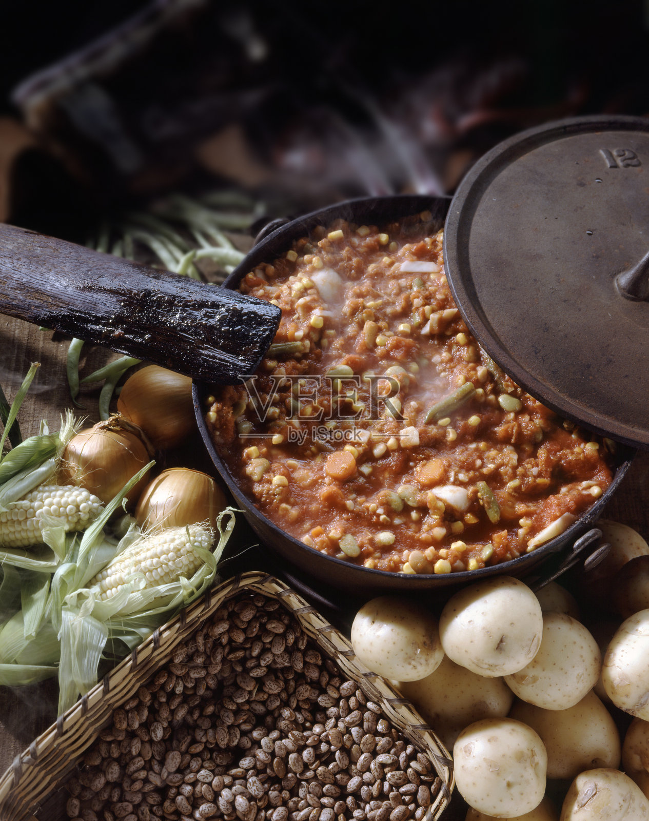 不伦瑞克炖照片摄影图片