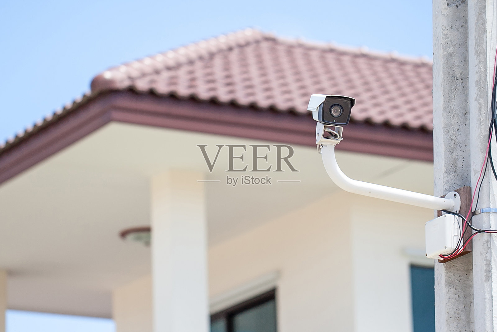 带有home背景的闭路电视摄像头照片摄影图片