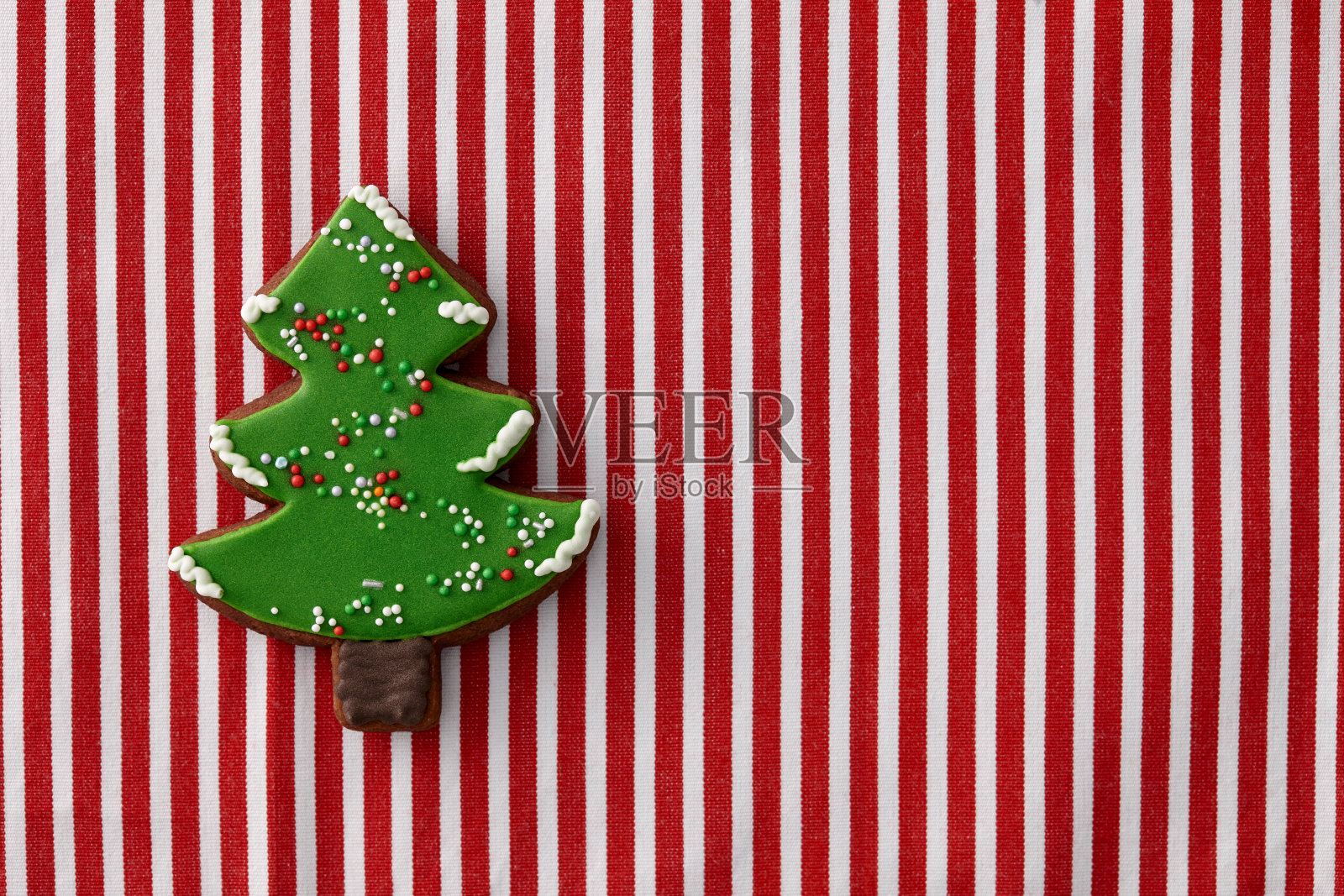 姜饼圣诞树饼干照片摄影图片