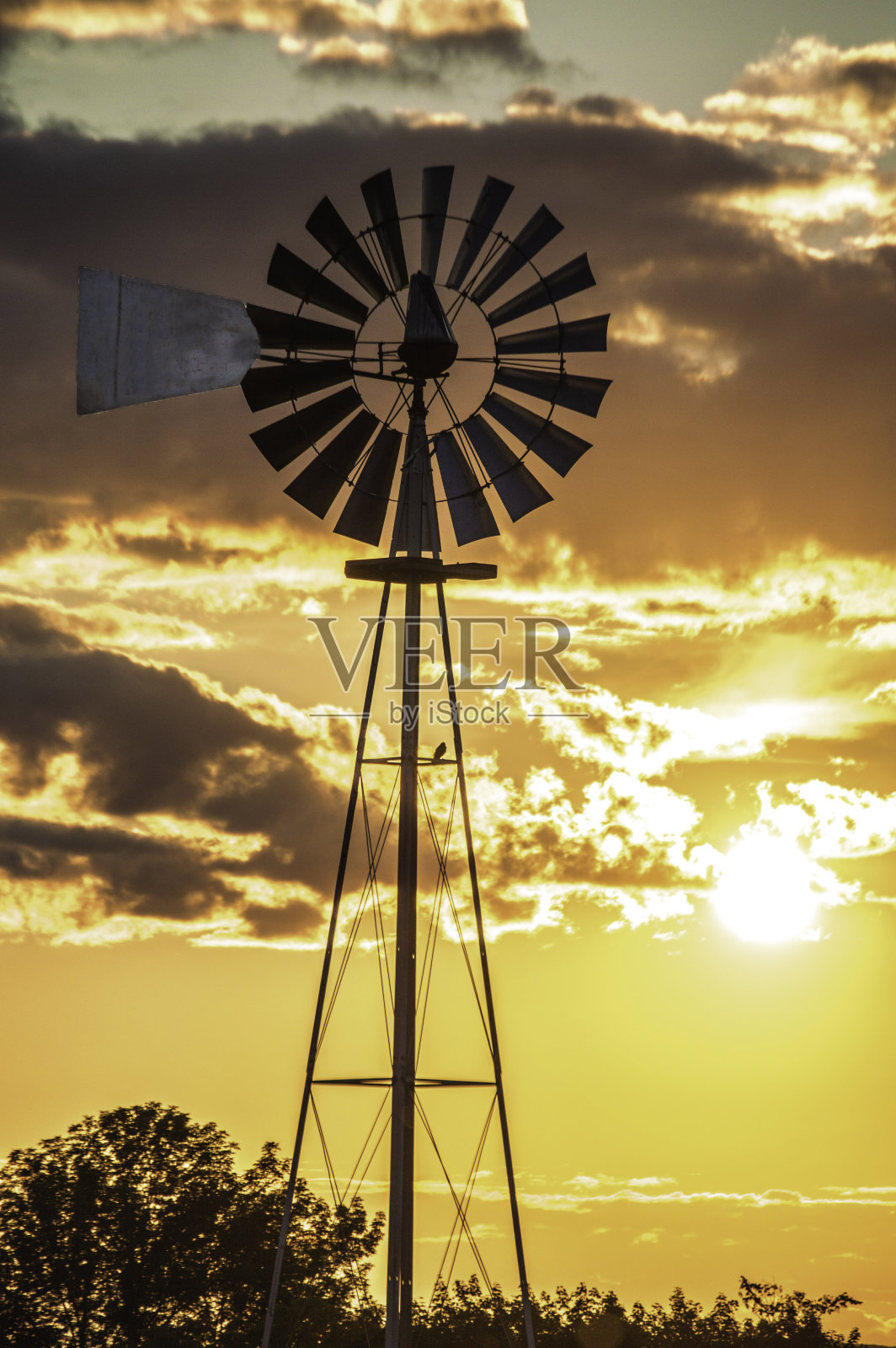 日落风车照片摄影图片