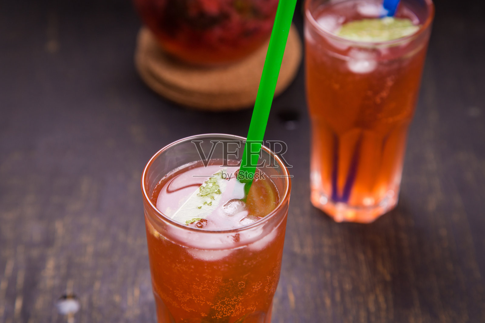 新鲜的草莓饮料照片摄影图片