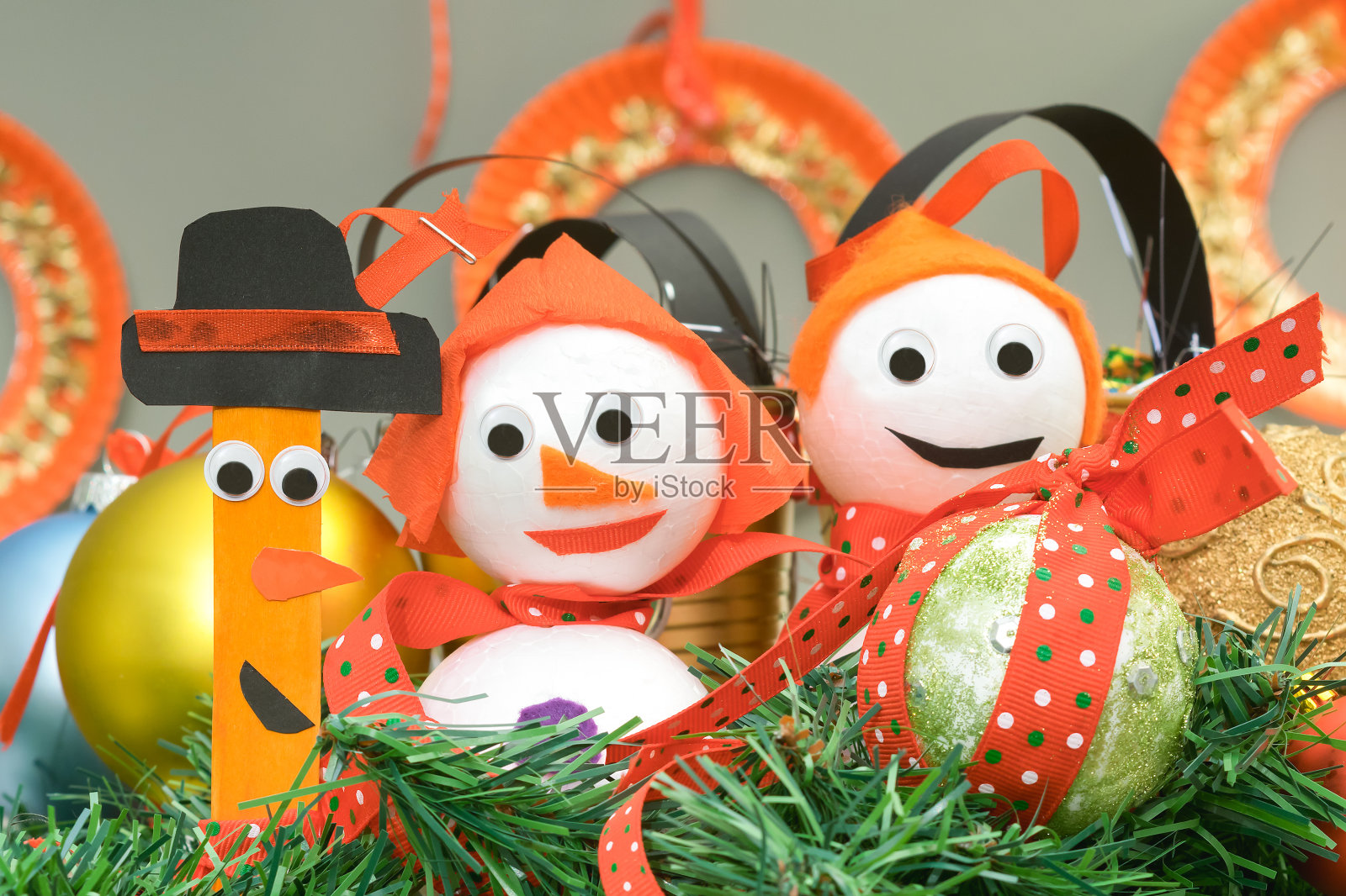 圣诞节漂亮的手工饰品。照片摄影图片