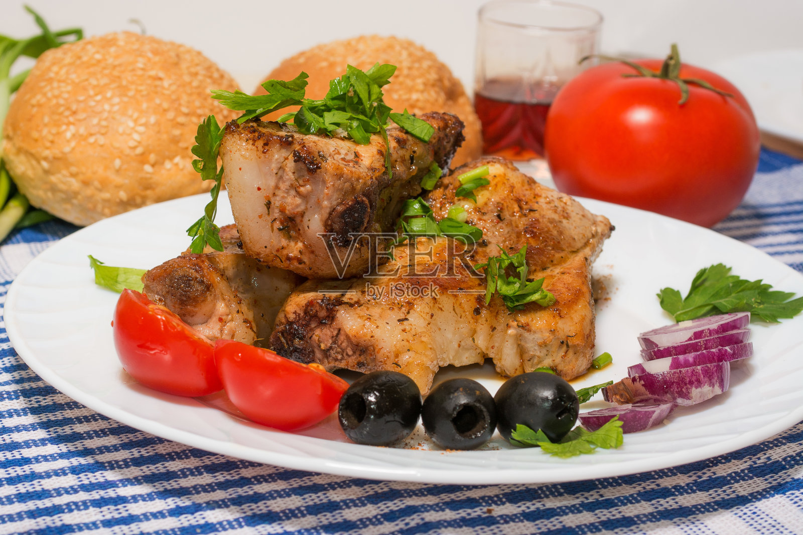 美味的烤排骨装饰照片摄影图片