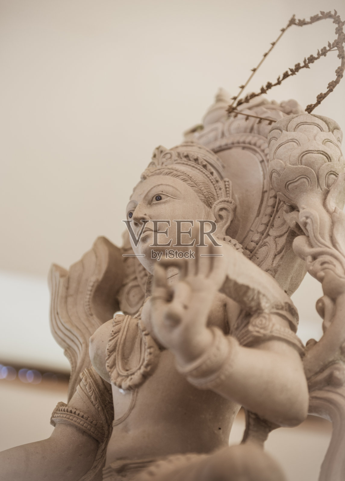 寺庙里的佛像照片摄影图片