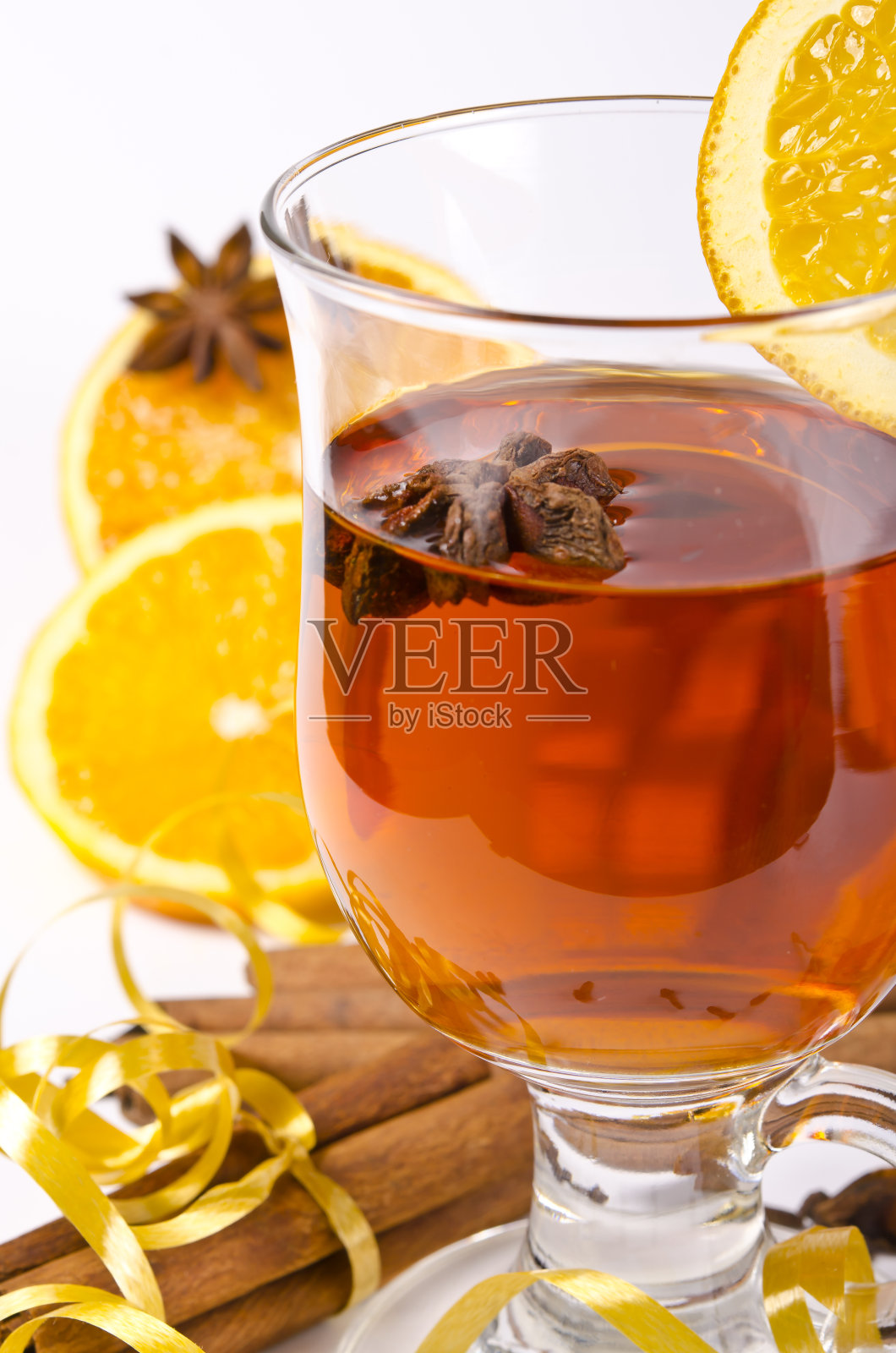 热酒穿孔照片摄影图片