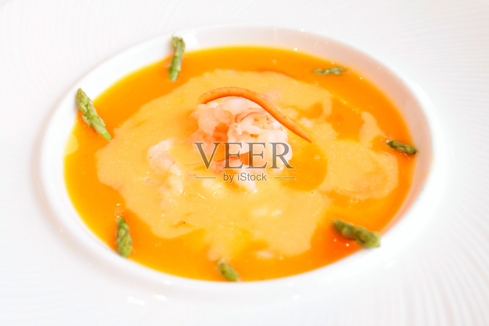 橙南瓜汤蟹和芦笋-泛亚食品照片摄影图片