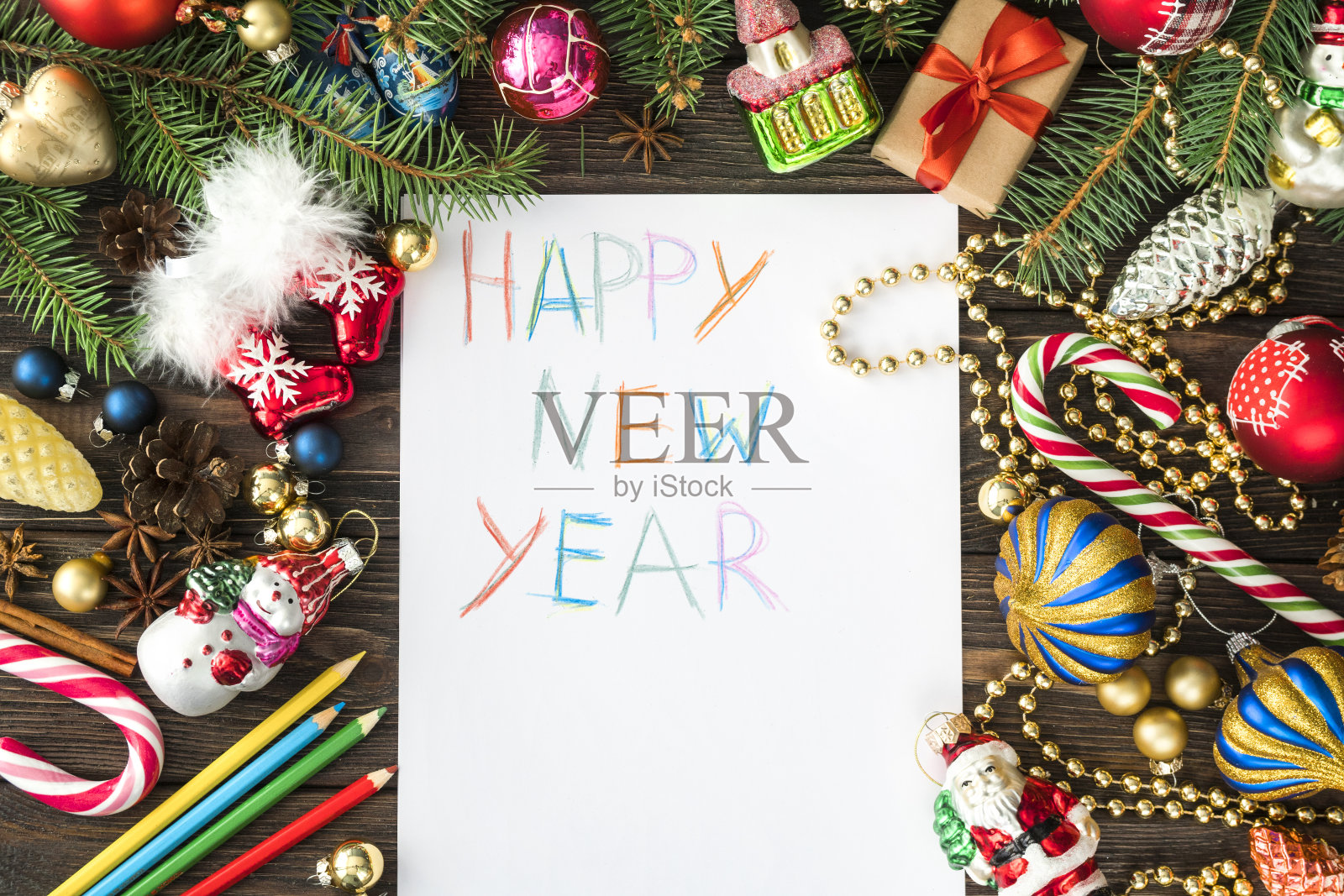 五彩缤纷的圣诞装饰照片摄影图片