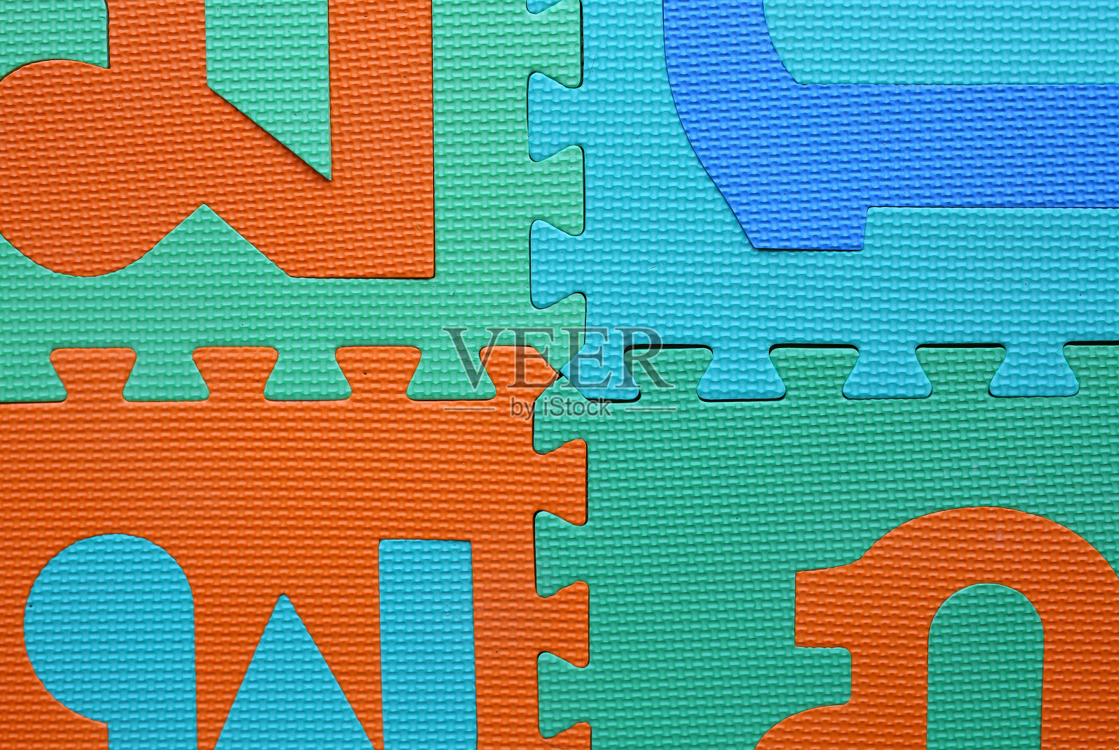 五彩拼图垫连接照片摄影图片