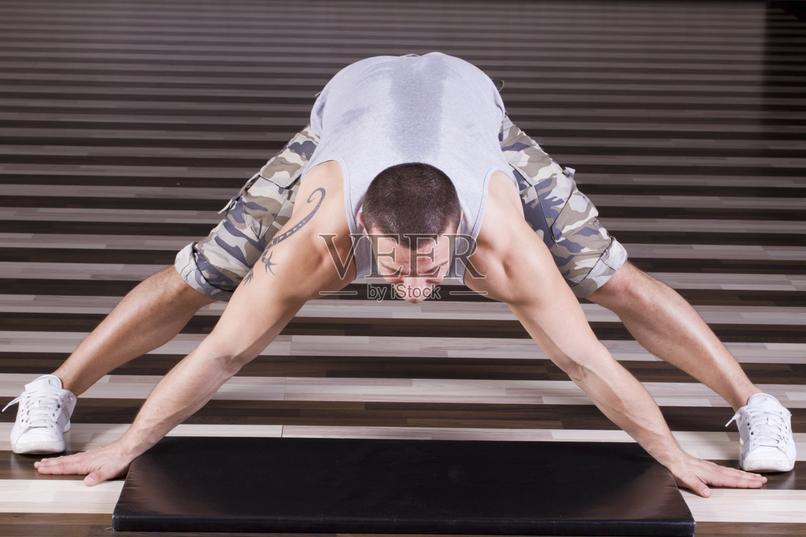 伸展运动照片摄影图片