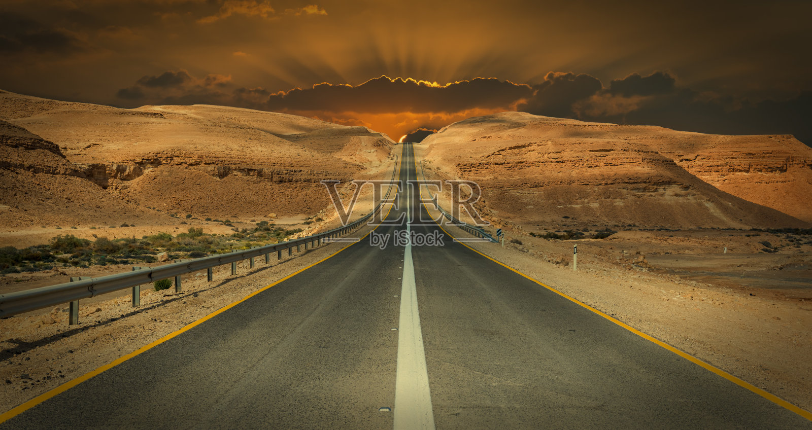 内盖夫沙漠公路，以色列照片摄影图片