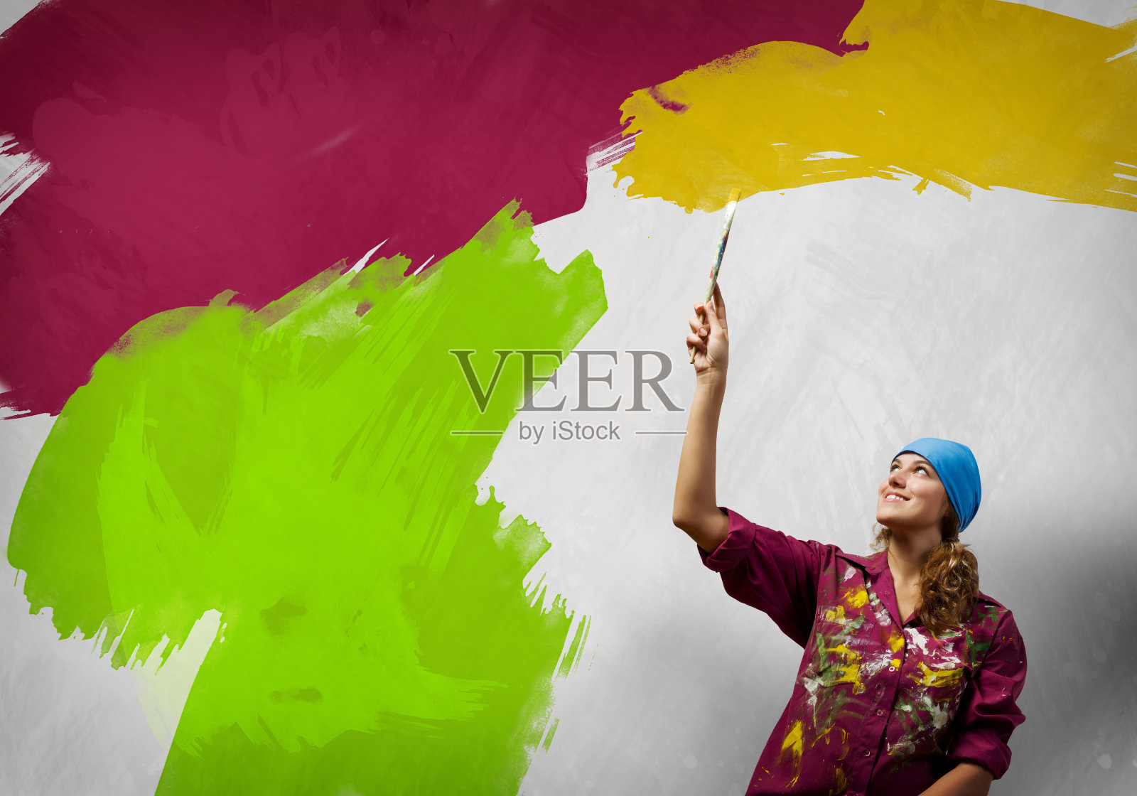 女人用画笔照片摄影图片