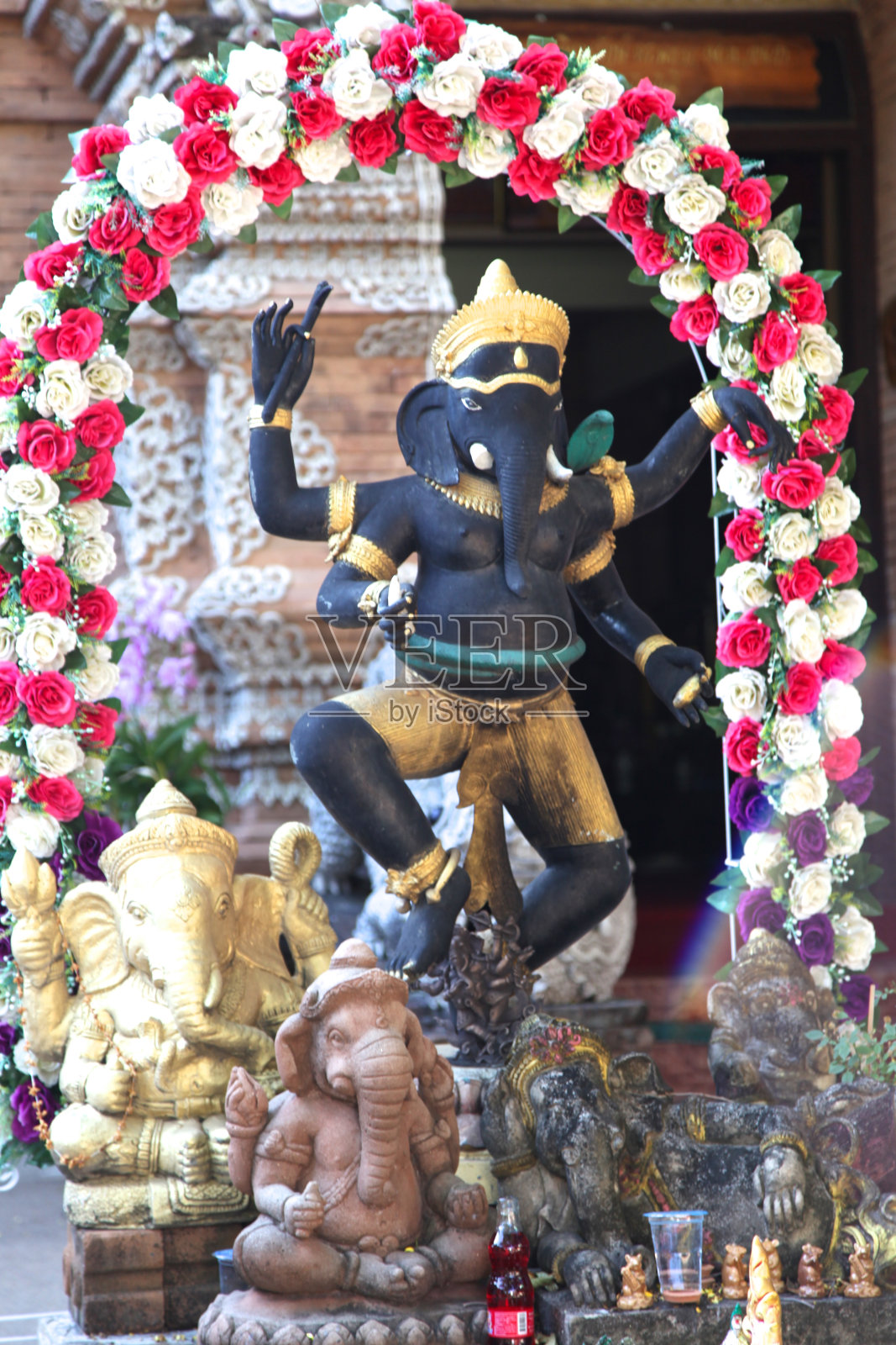 雕塑，建筑和佛教的象征，泰国照片摄影图片