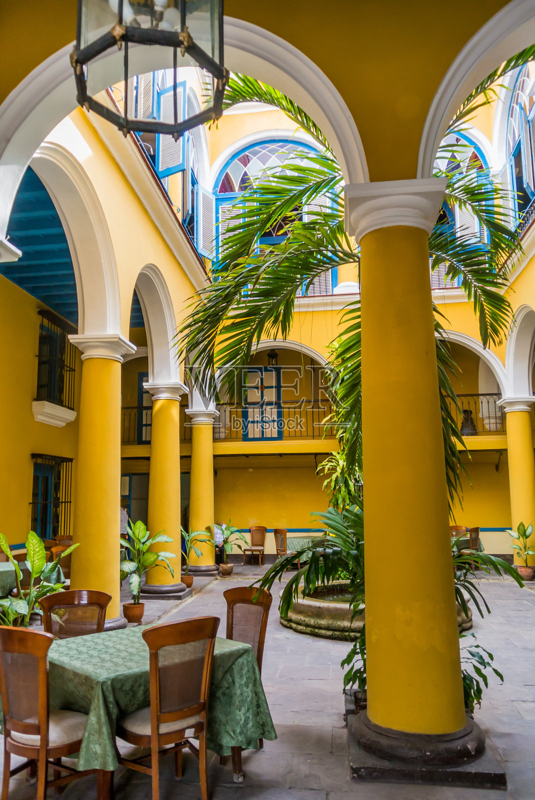 古巴街头照片摄影图片