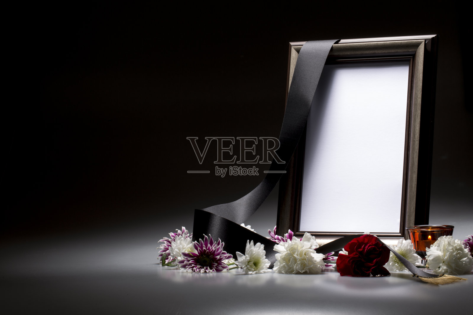 悼念卡的空白悼念框照片摄影图片