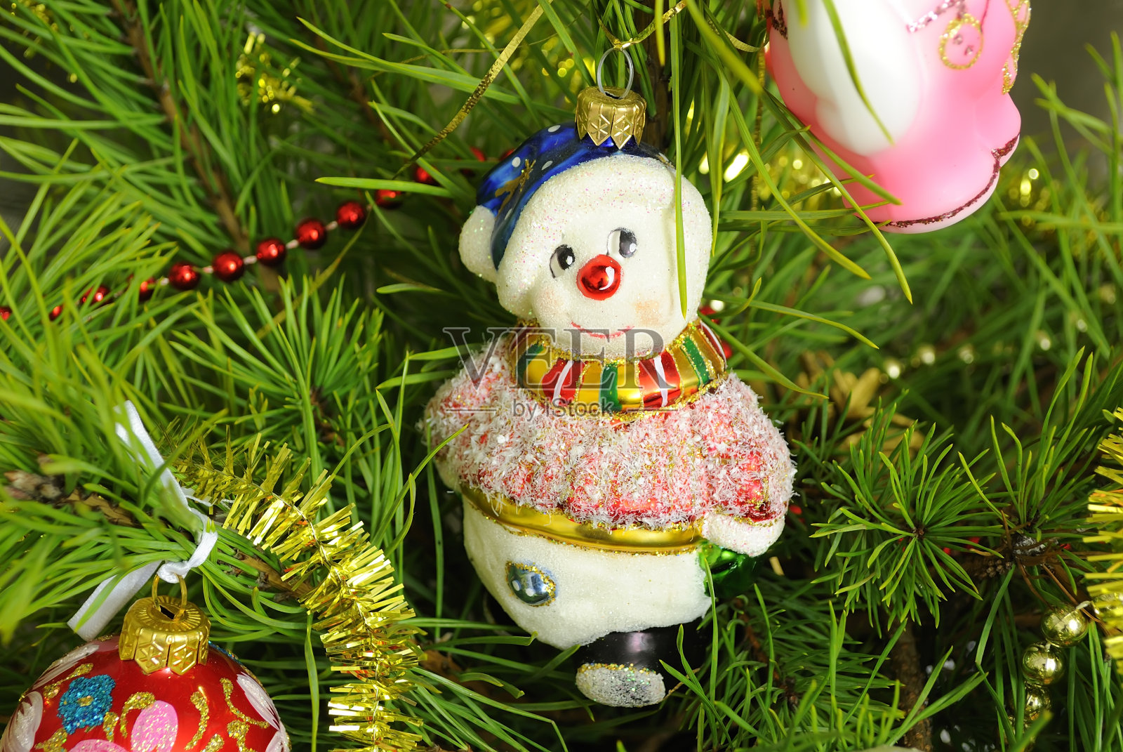 圣诞树装饰。照片摄影图片