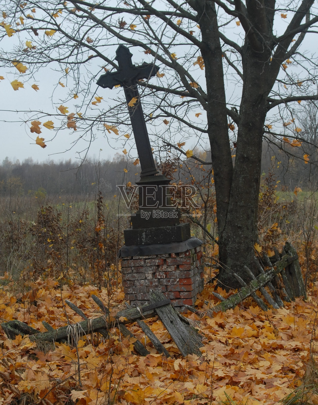 古老的十字架照片摄影图片
