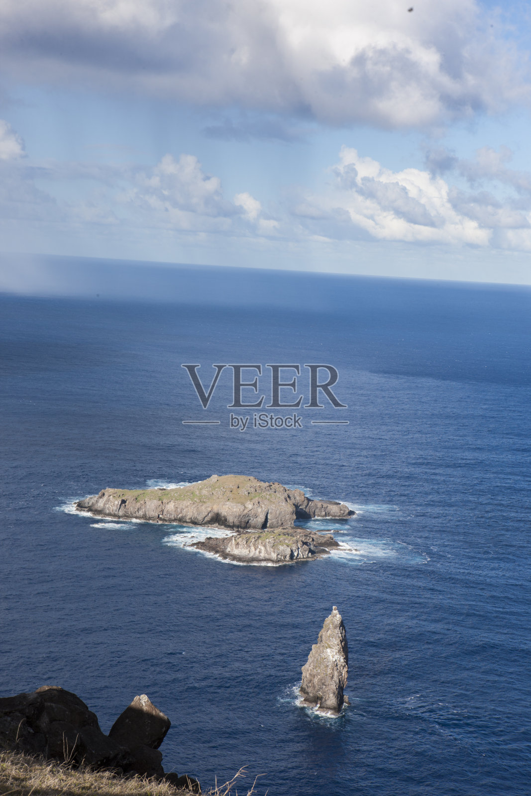 复活节岛上美丽洁净的天空照片摄影图片