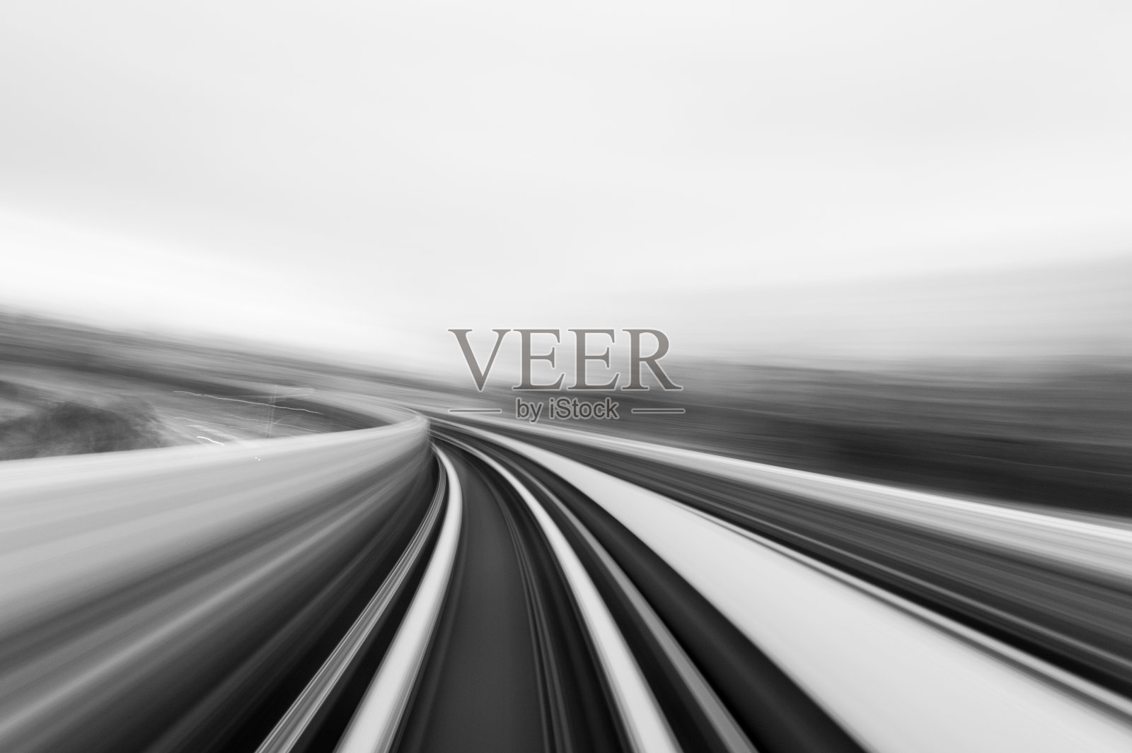 城市公路隧道的速度运动照片摄影图片