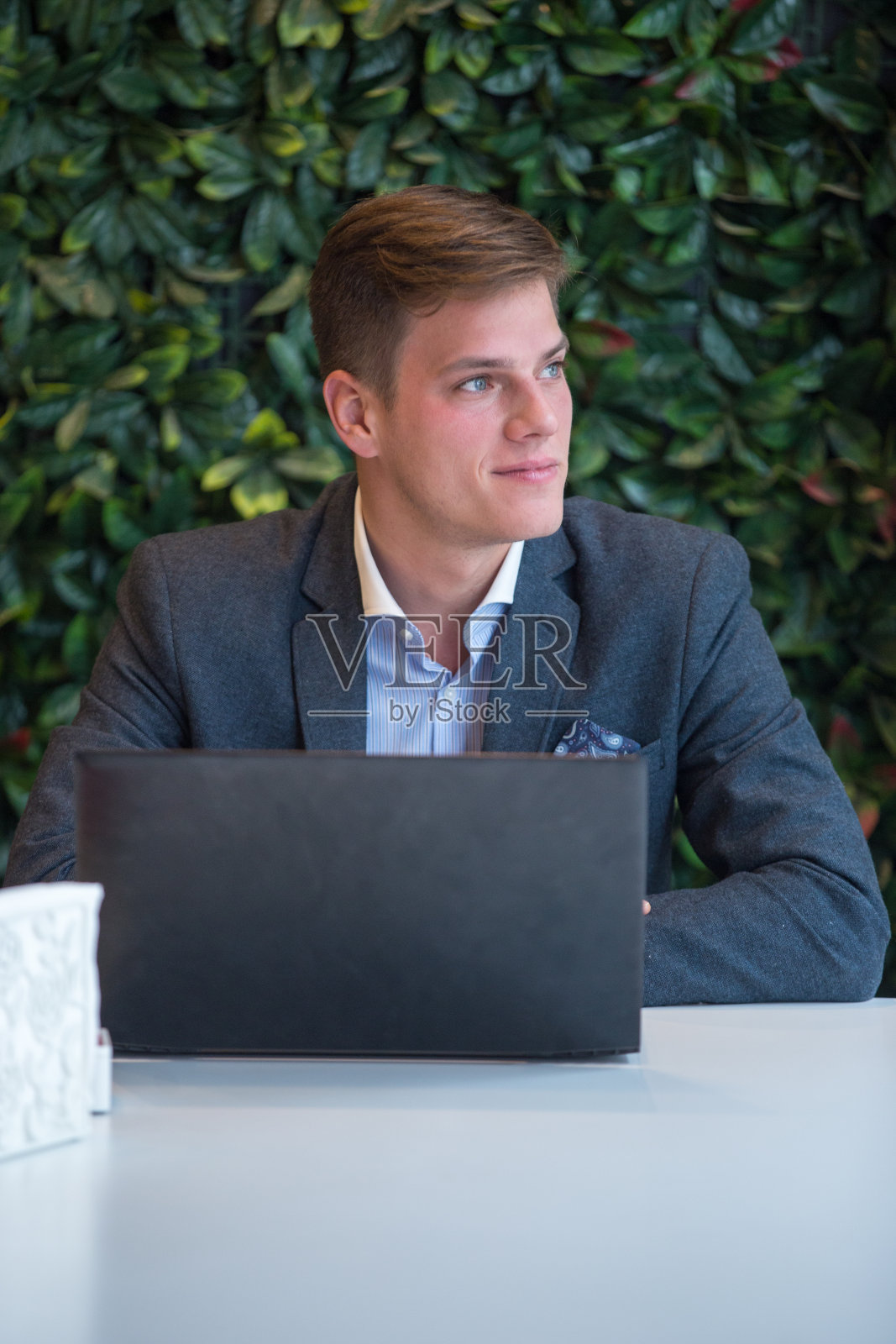 享受咖啡店照片摄影图片