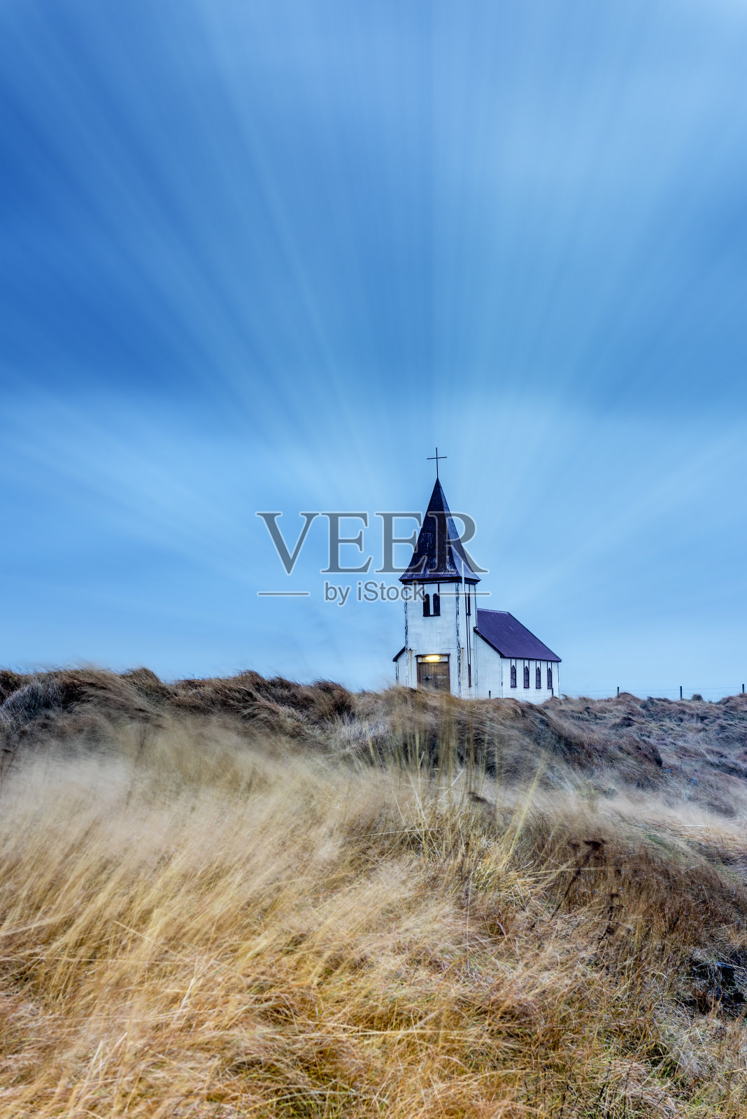 冰岛古老的乡村教堂照片摄影图片