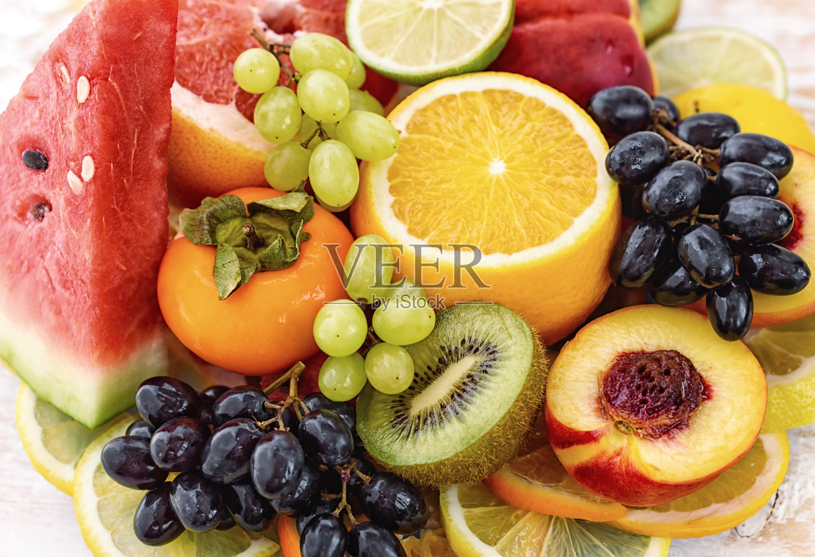 桌上有水果照片摄影图片