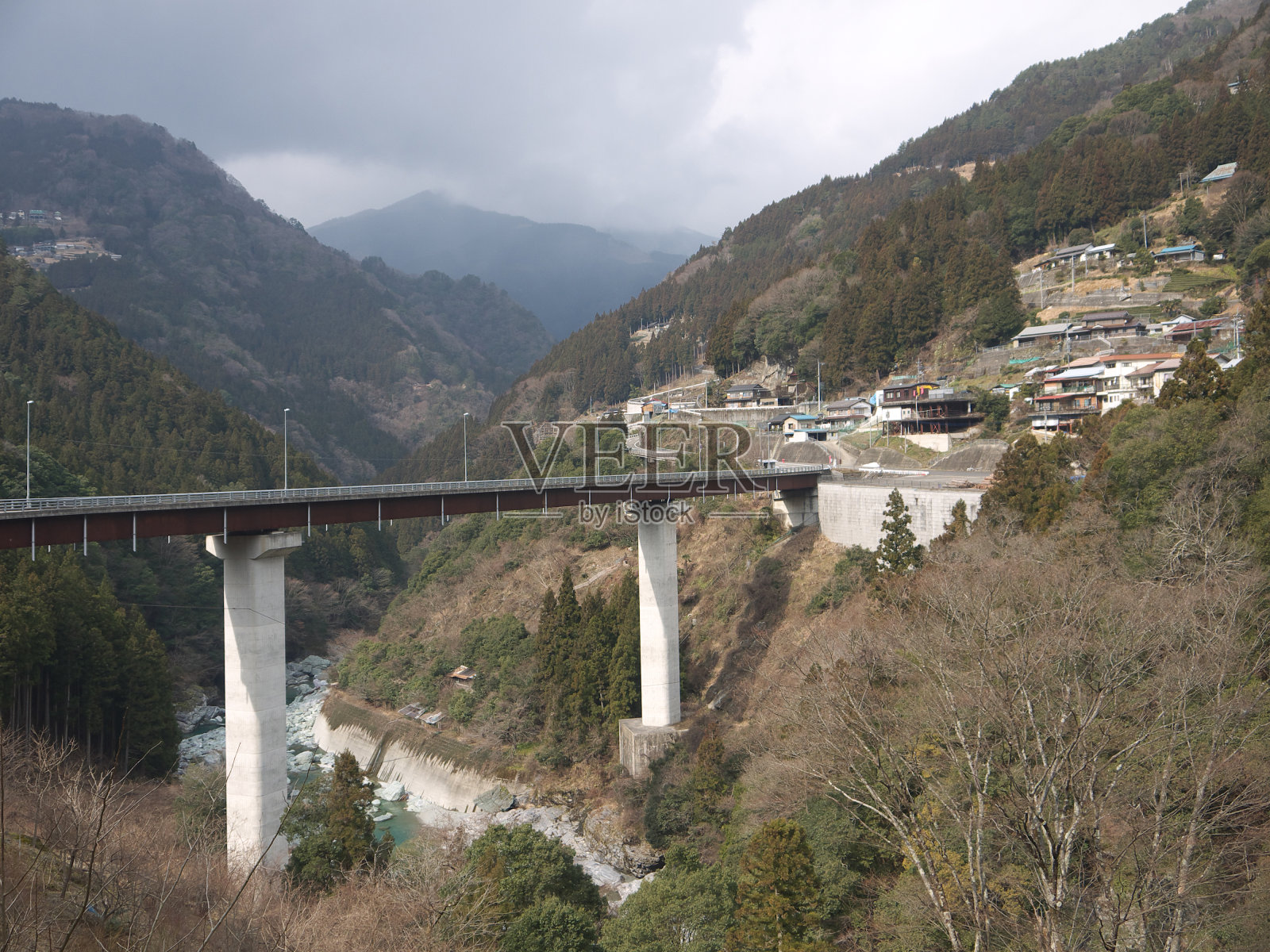 乘坐四国照片摄影图片
