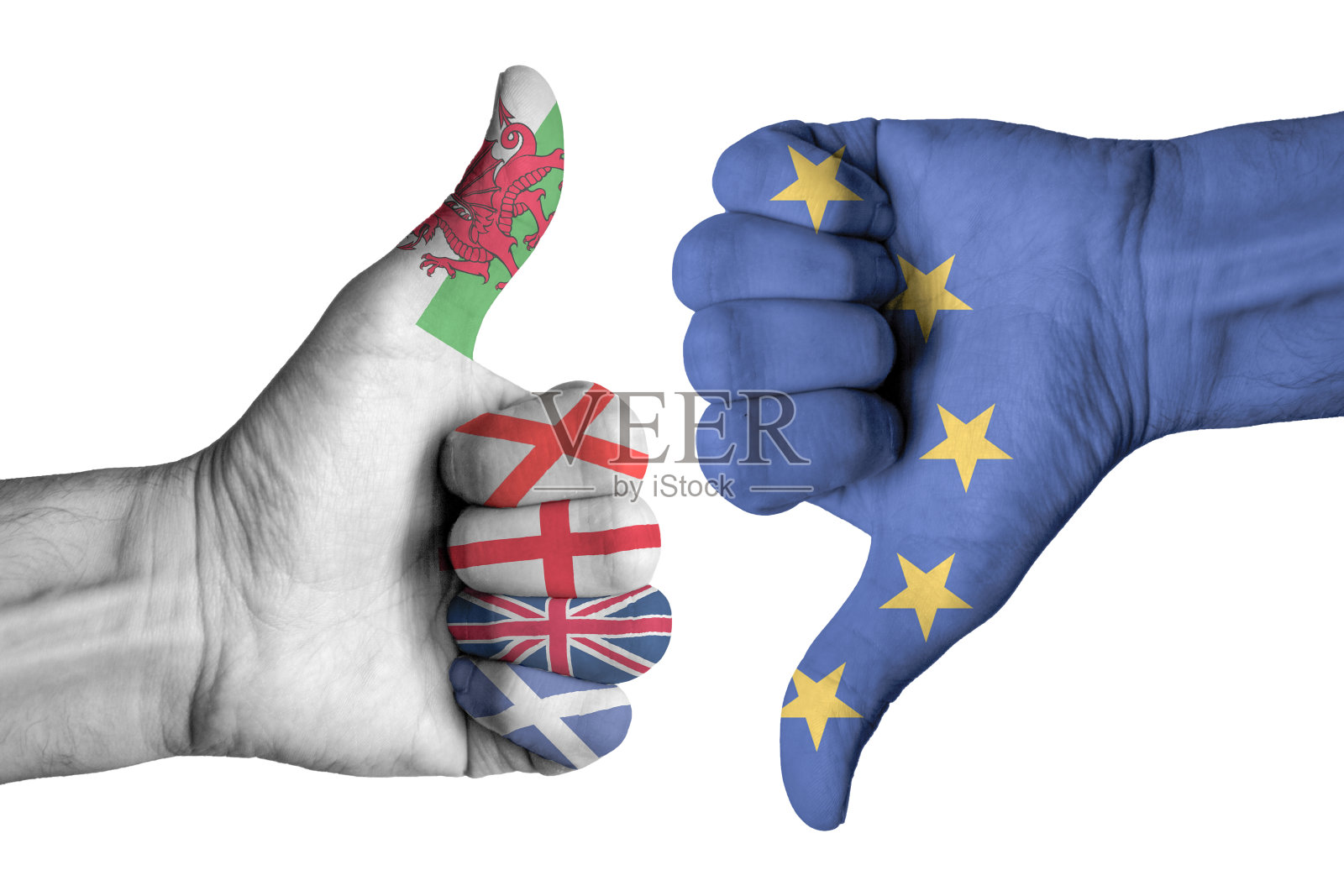 人手上有英国国旗和欧洲国旗照片摄影图片