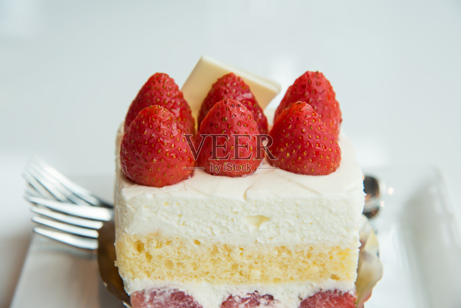 草莓蛋糕短照片摄影图片